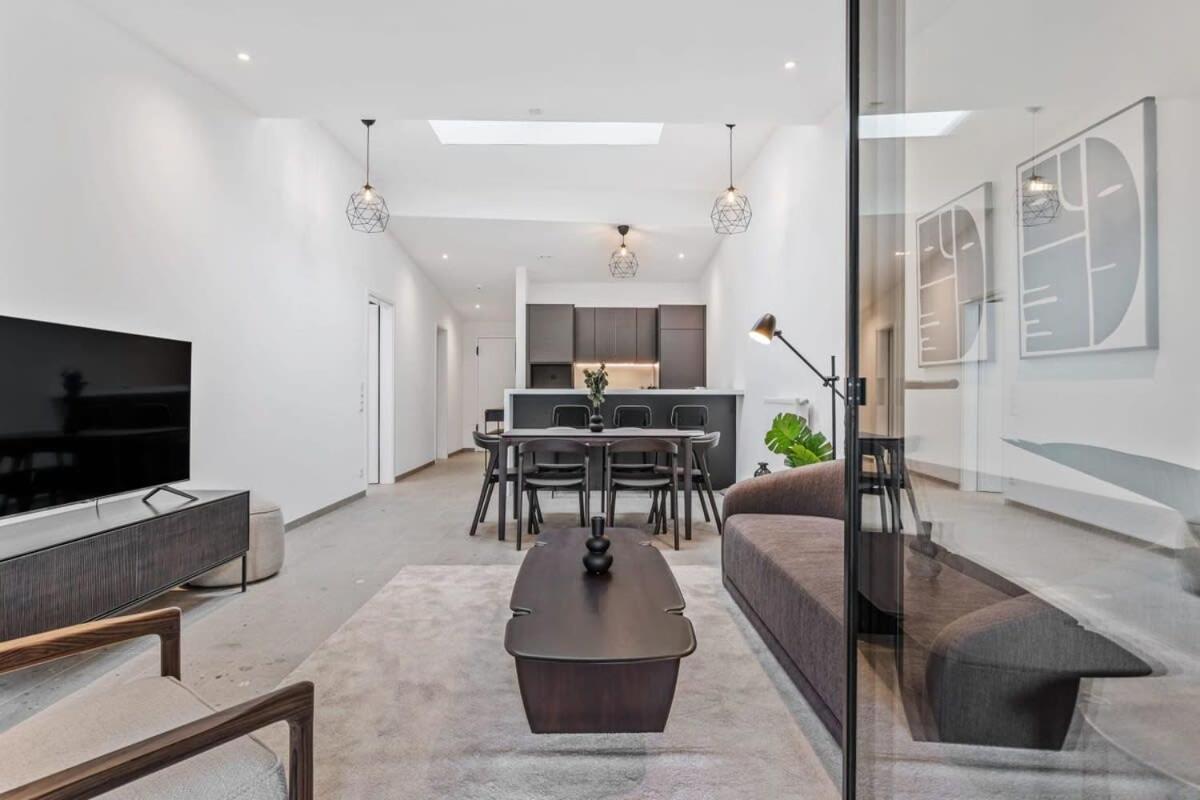Luxurious 2Br Apt With Balcony In Luxembourg Daire Dış mekan fotoğraf