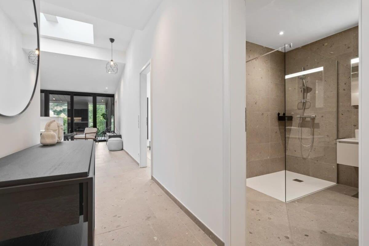 Luxurious 2Br Apt With Balcony In Luxembourg Daire Dış mekan fotoğraf
